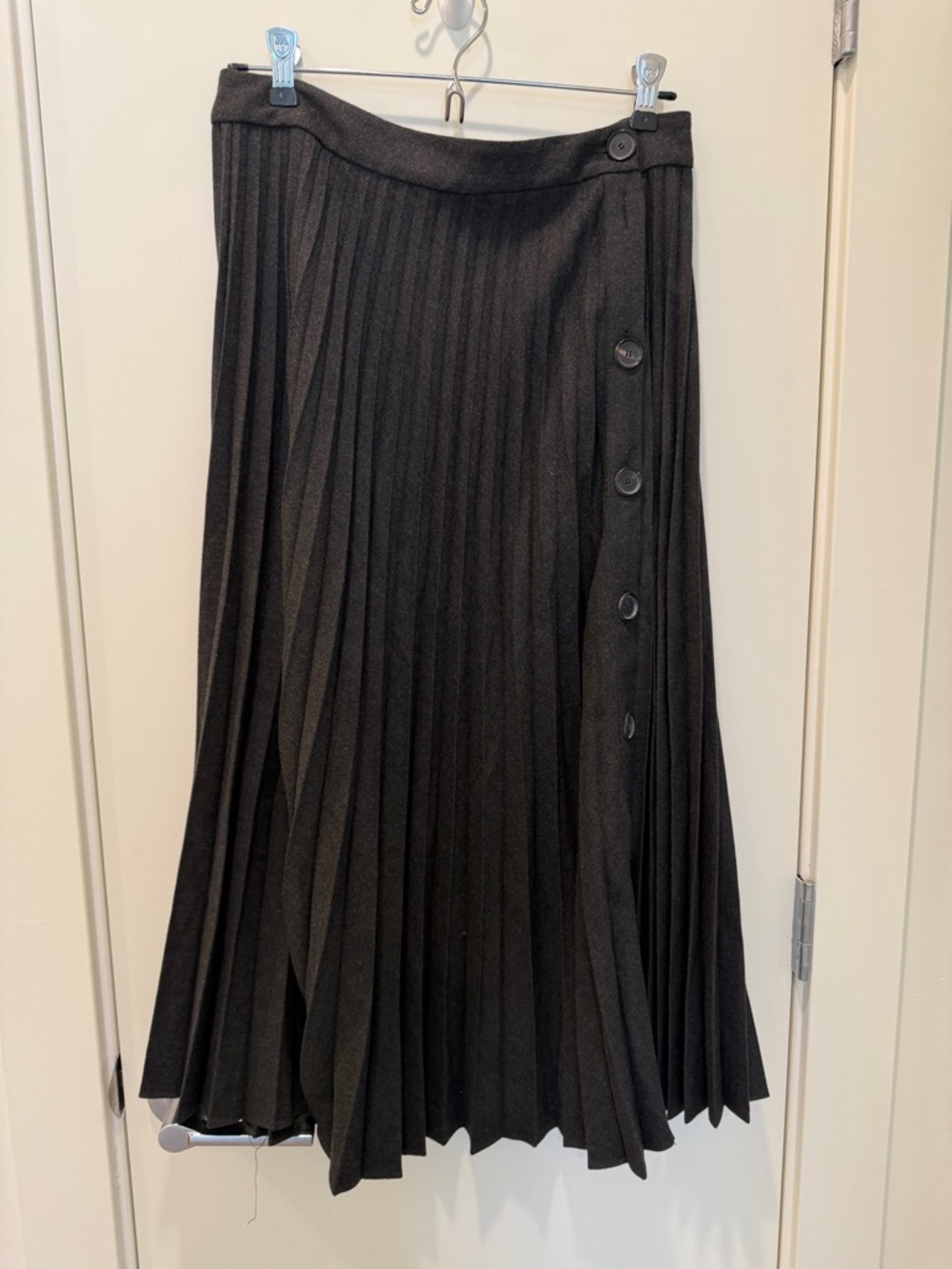 Zara Black Pleated Midi Skirt with Side Button Detail